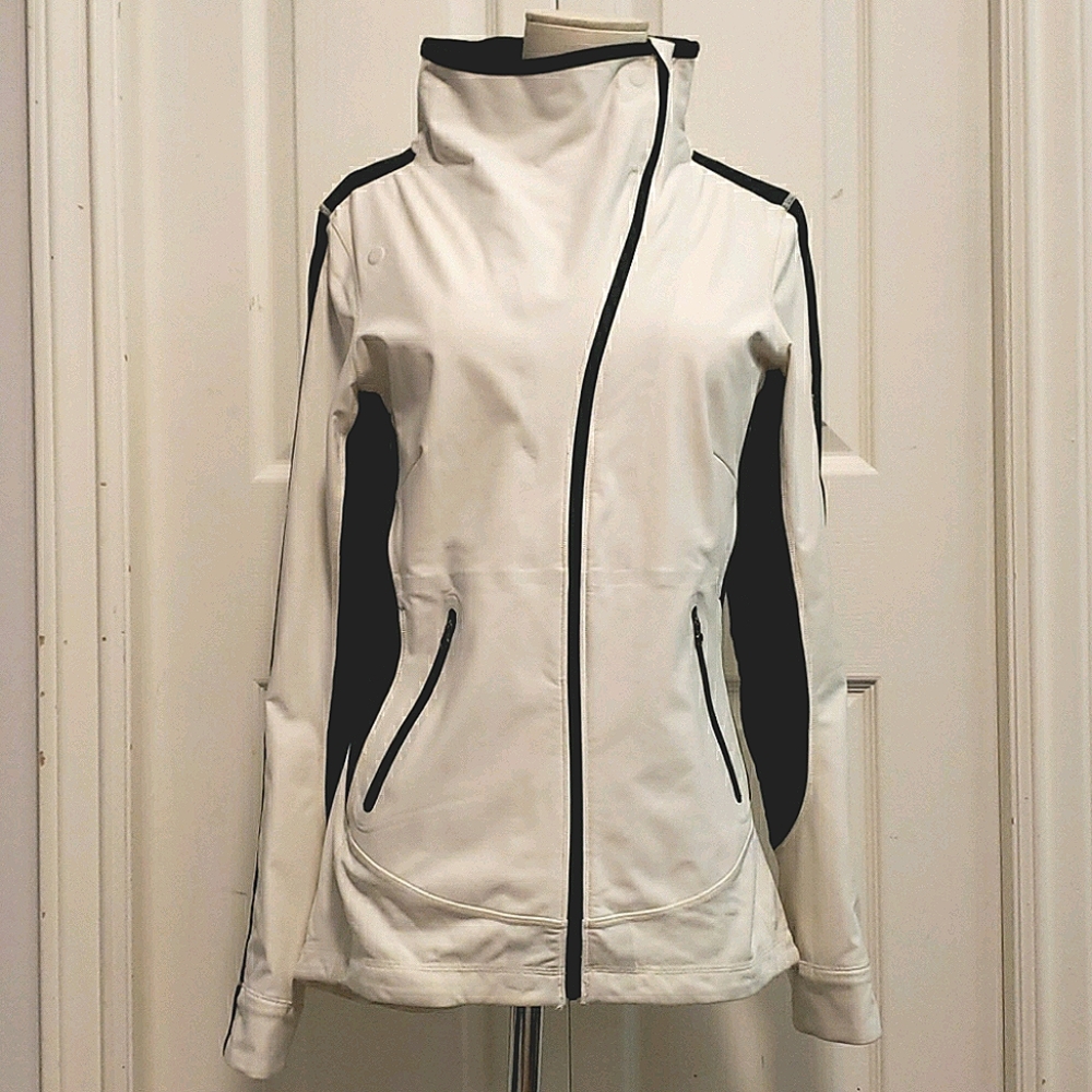 LULULEMON Running Jacket